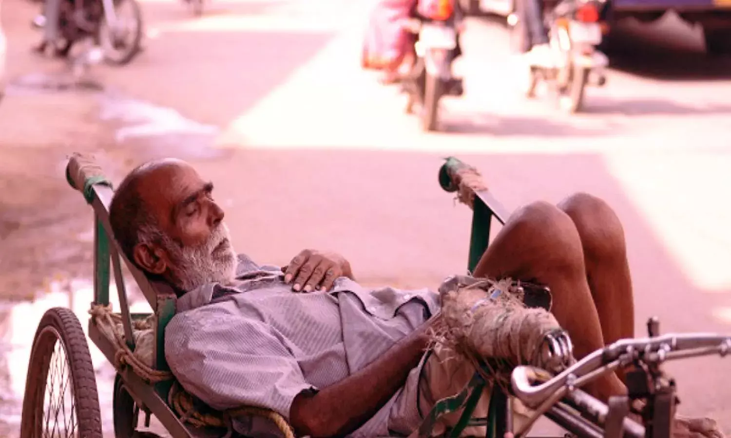 Expect hot winds and rise in day temperatures for next 2-3 days in TS, AP