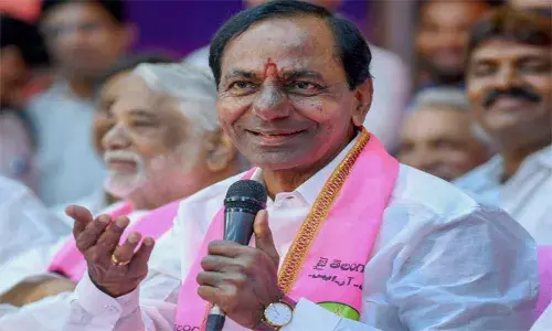`KCR as PM: Labour Minister Malla Reddy creates flutter