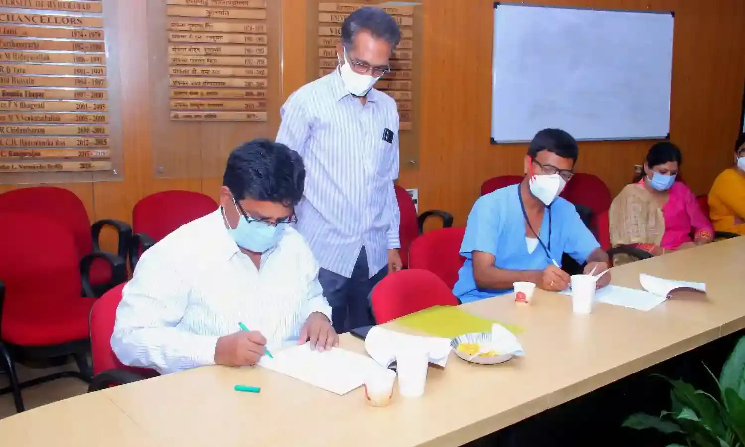 UoH signs MoU with ESI Medical College to encourage academic collaborations