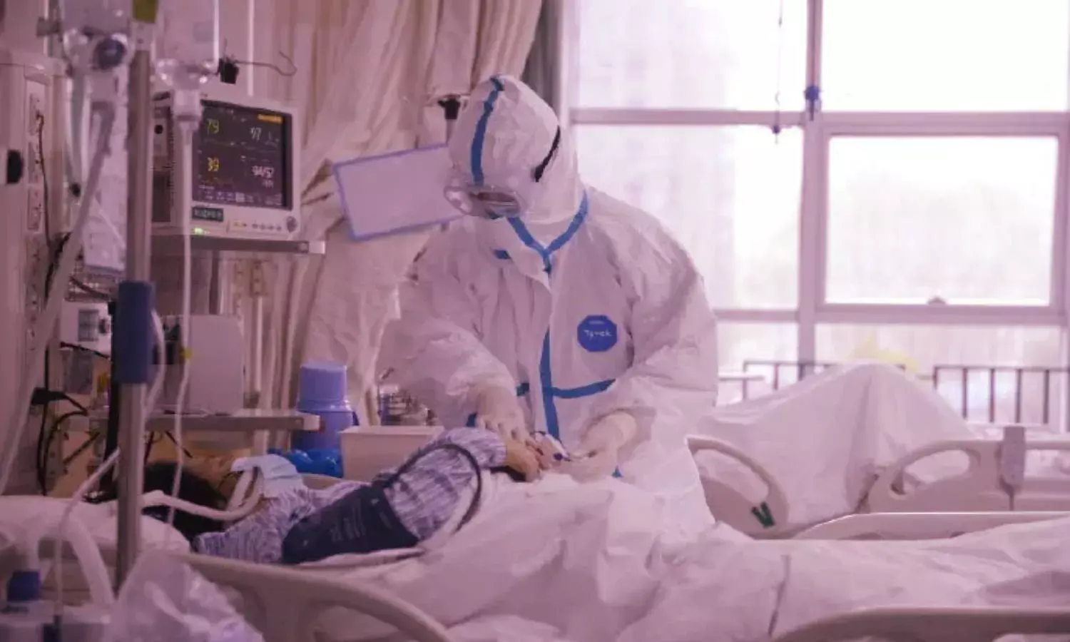 COVID-19: 11 private hospitals in Hyd run out of ICU beds for patients