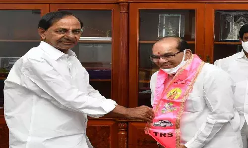 Curtains for TDP in Telangana, lone MLA joins TRS
