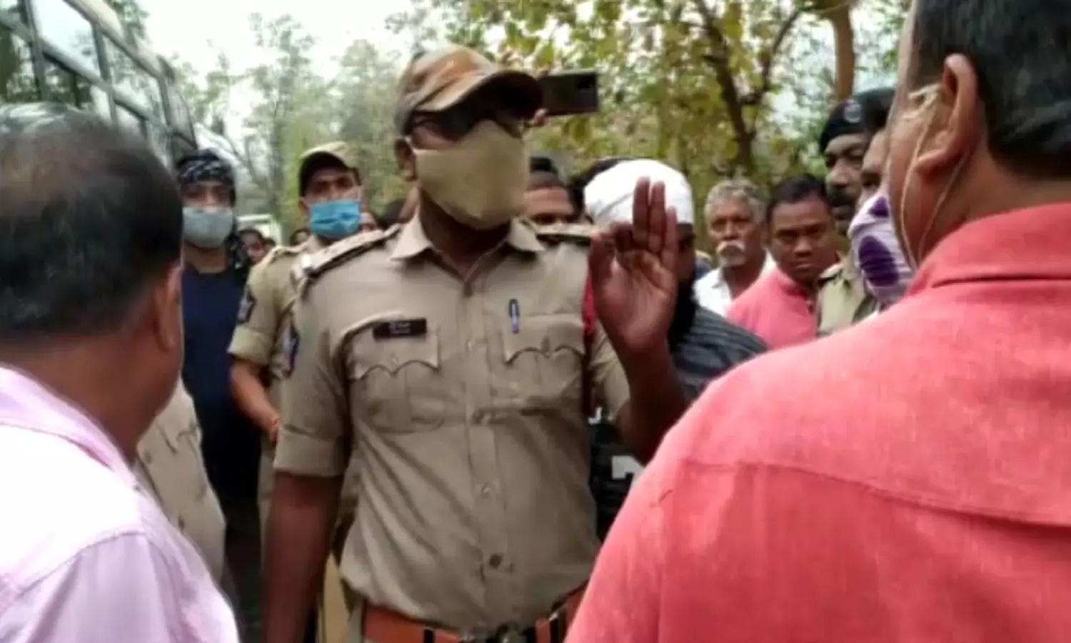 MPTC elections: Tension in Kotia Panchayat, Odisha police stop voters
