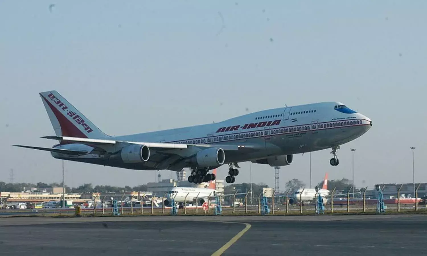Air India directed to pay Rs. 25K to Himayatnagar man for long layover