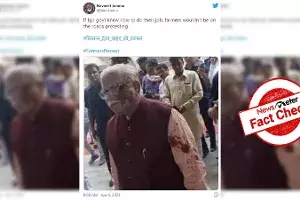 Fact Check: Old photo of Haryana CM in oil-stained kurta linked to farmers protest Fact Check: Old photo of Haryana CM in oil-stained kurta linked to farmers protest