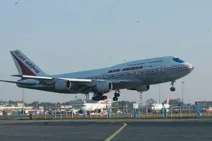 Air India directed to pay Rs. 25K to Himayatnagar man for long layover Air India directed to pay Rs. 25K to Himayatnagar man for long layover