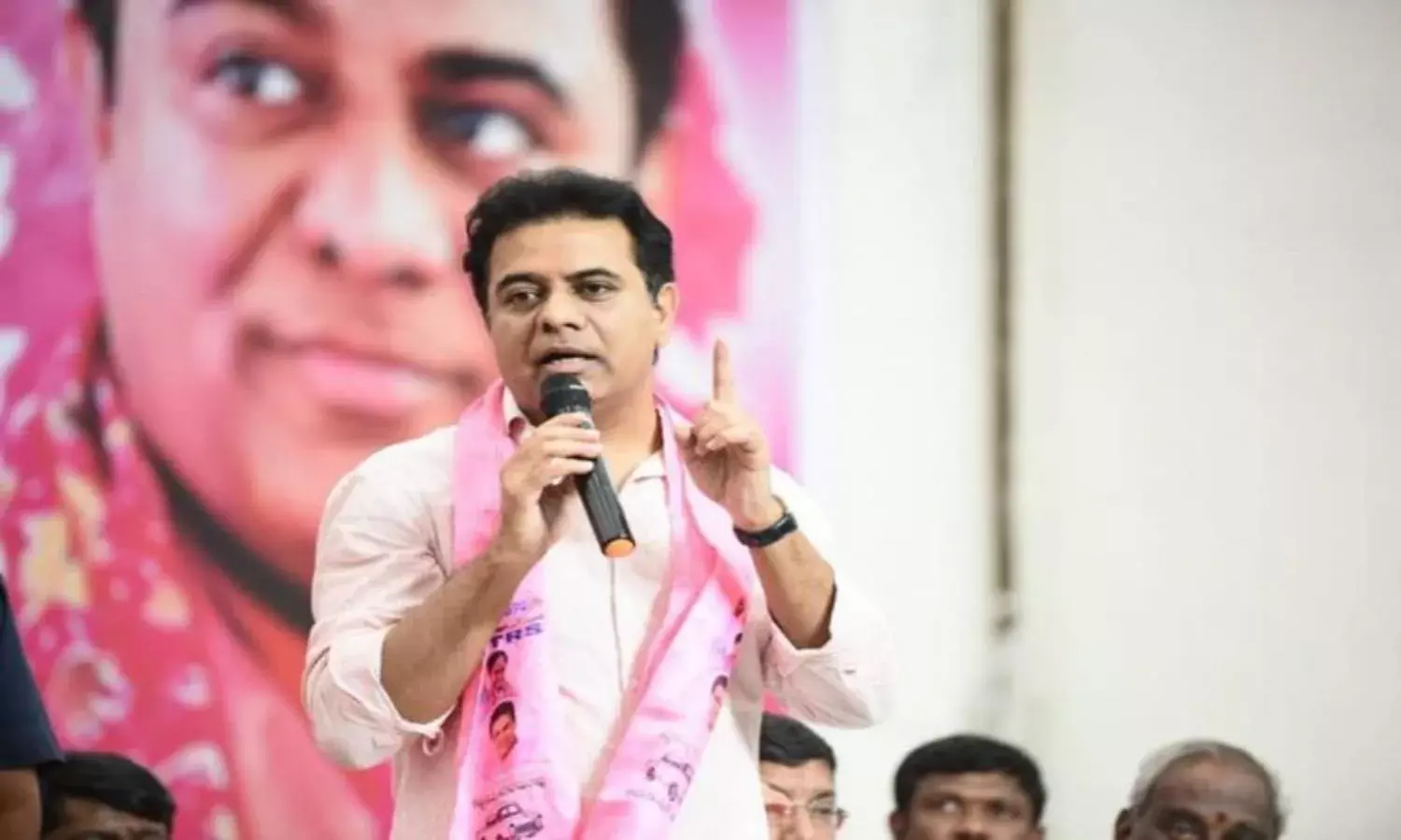 Nagarjuna Sagar by-poll: KTR promises moon, invokes old-young analogy