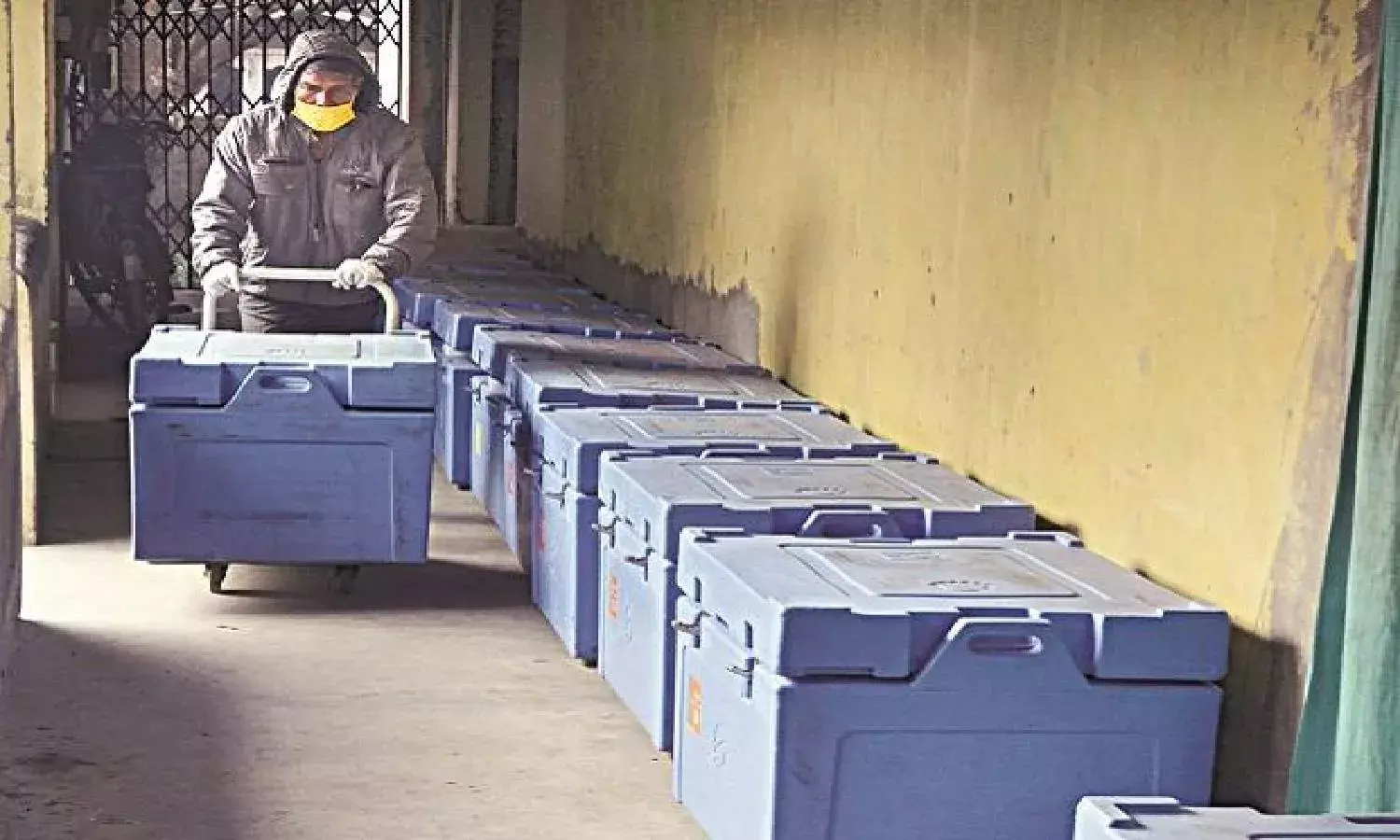 Vaccine shortage: Centre to send 3.62L doses to Telangana