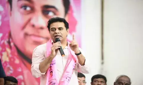 Nagarjuna Sagar by-poll: KTR promises moon, invokes old-young analogy