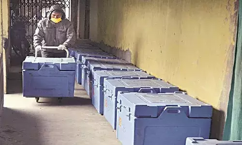 Vaccine shortage: Centre to send 3.62L doses to Telangana