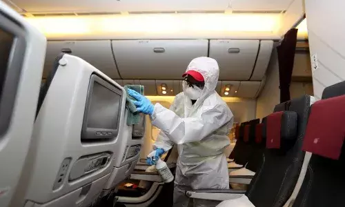 Centre bans in-flight meals on flights with less than 2 hours duration