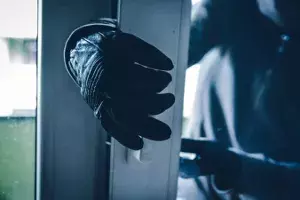 Thief jumps to death after failed break-in attempt at Venkatagiri Thief jumps to death after failed break-in attempt at Venkatagiri