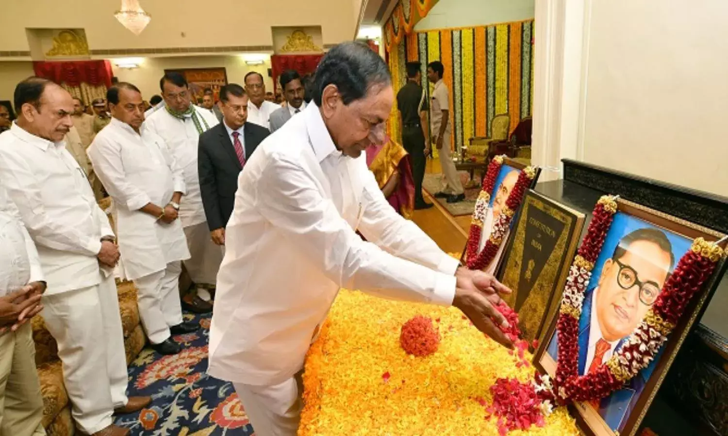Our govt encouraging `inter-caste marriages to create casteless society: KCR