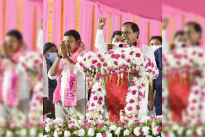 Nagarjuna Sagar by-poll: KCR woos tribals, promises resolution to Podu land issue Nagarjuna Sagar by-poll: KCR woos tribals, promises resolution to Podu land issue