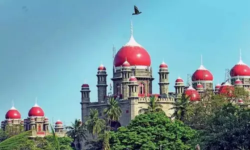 Contempt case: Telangana HC directs Excise DC to feed 20 `namazees during Ramzan
