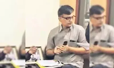 Suspended CGST officer Sreenivasa Gandhi Bollineni arrested by CBI