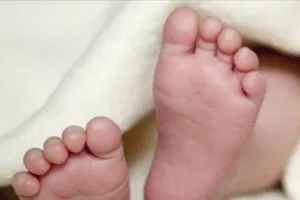 Techie couple among five arrested for buying, selling child at Rajendranagar Techie couple among five arrested for buying, selling child at Rajendranagar