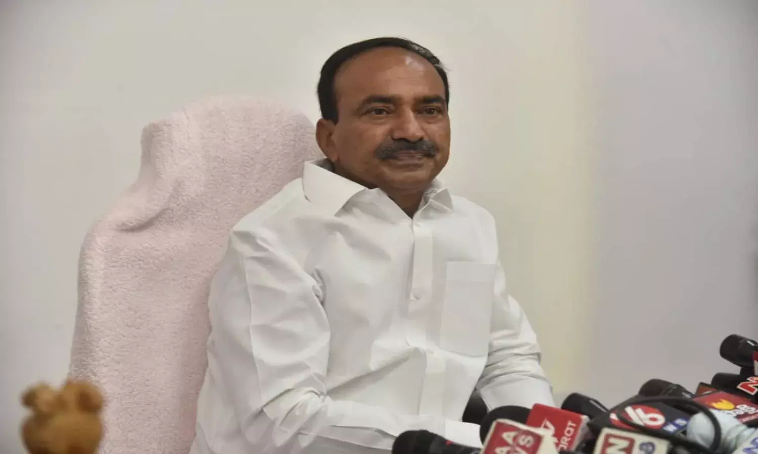 Telangana may face oxygen shortage if patient rush continues: Eatala Rajender