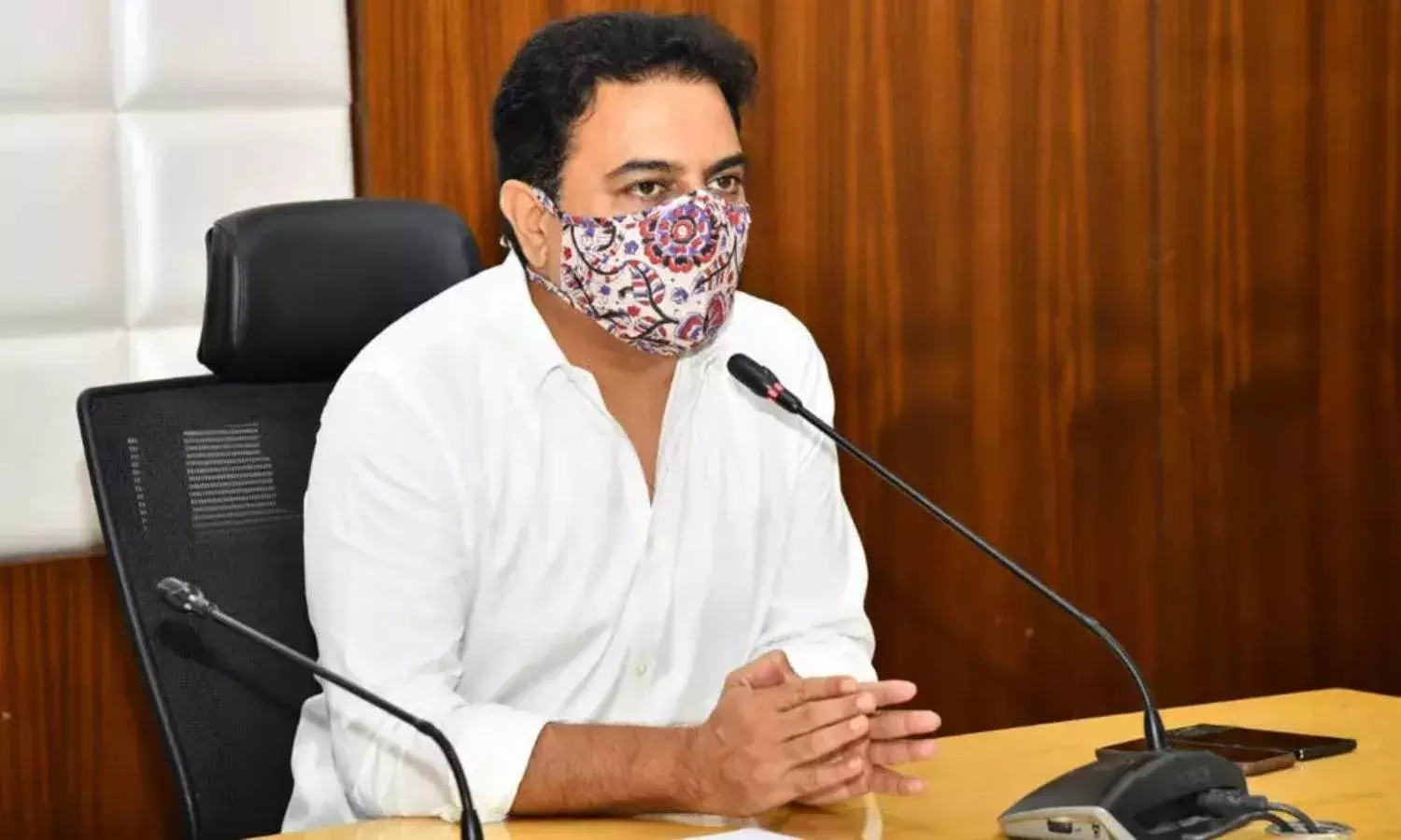 `One nation, two different vaccine prices: KTR questions rate variation