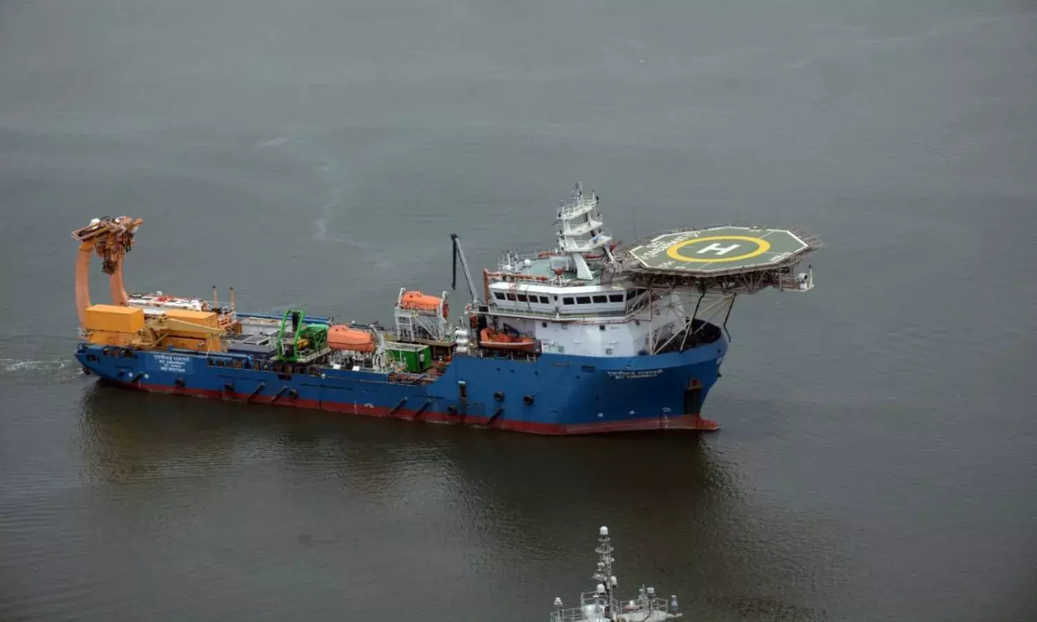 Indian Navy dispatches rescue vessel to search, rescue missing Indonesian submarine