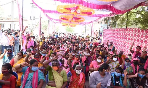 In open letter, ex-TRS MP, TJS chief ask KCR to postpone municipal polls