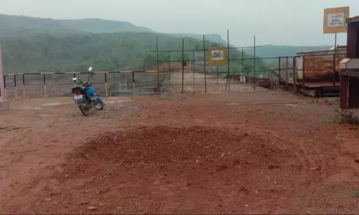 Lightning sets off landmine targeting police in Mulugu