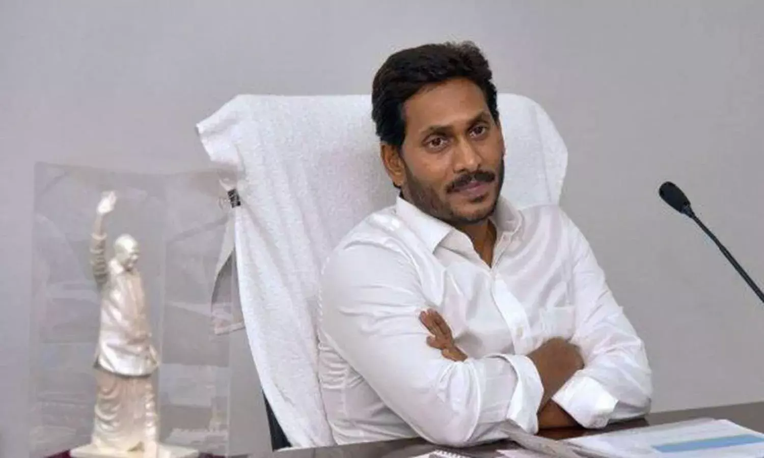 Jagan requests PM for 910 MT of oxygen, share tech required to produce COVID-19 vaccines