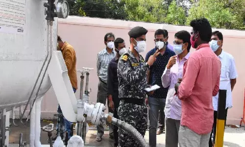 Ruia hospital incident: Jagan orders probe, seeks Navys help for oxygen supply