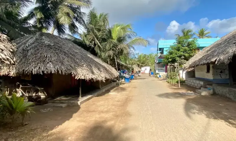 `Of human hearts: Volunteers set up 100-bedded COVID hospital for poor in Andhras Moripodu