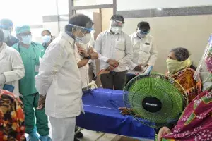 Dont let fear demoralise you : KCR visits Covid patients at Warangal MGM hospital Dont let fear demoralise you : KCR visits Covid patients at Warangal MGM hospital