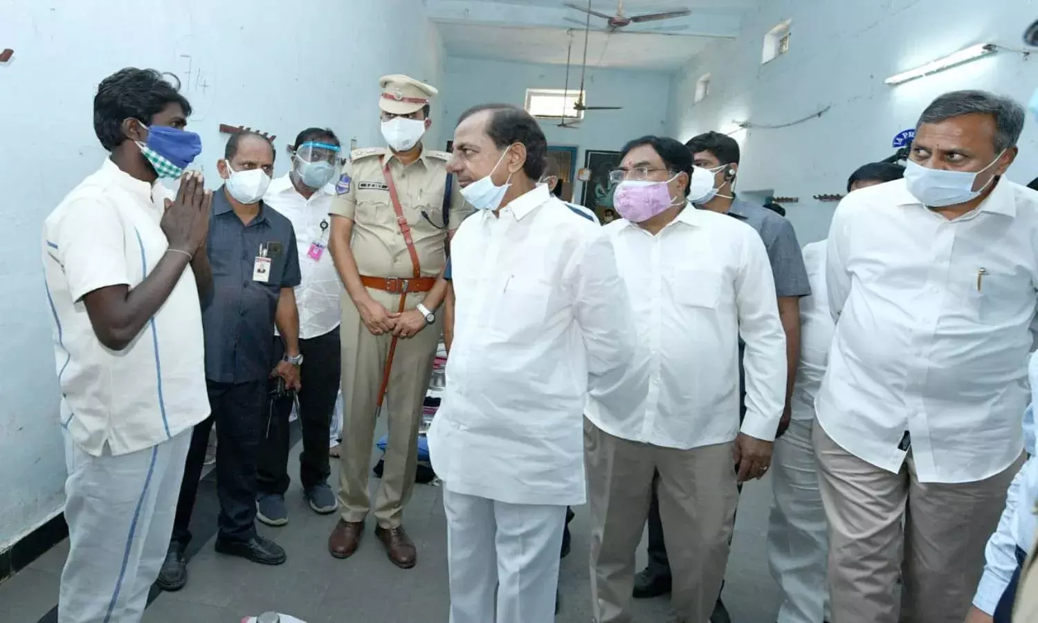 Will shift Warangal Jail, set up Multi Super Specialty Hospital: KCR