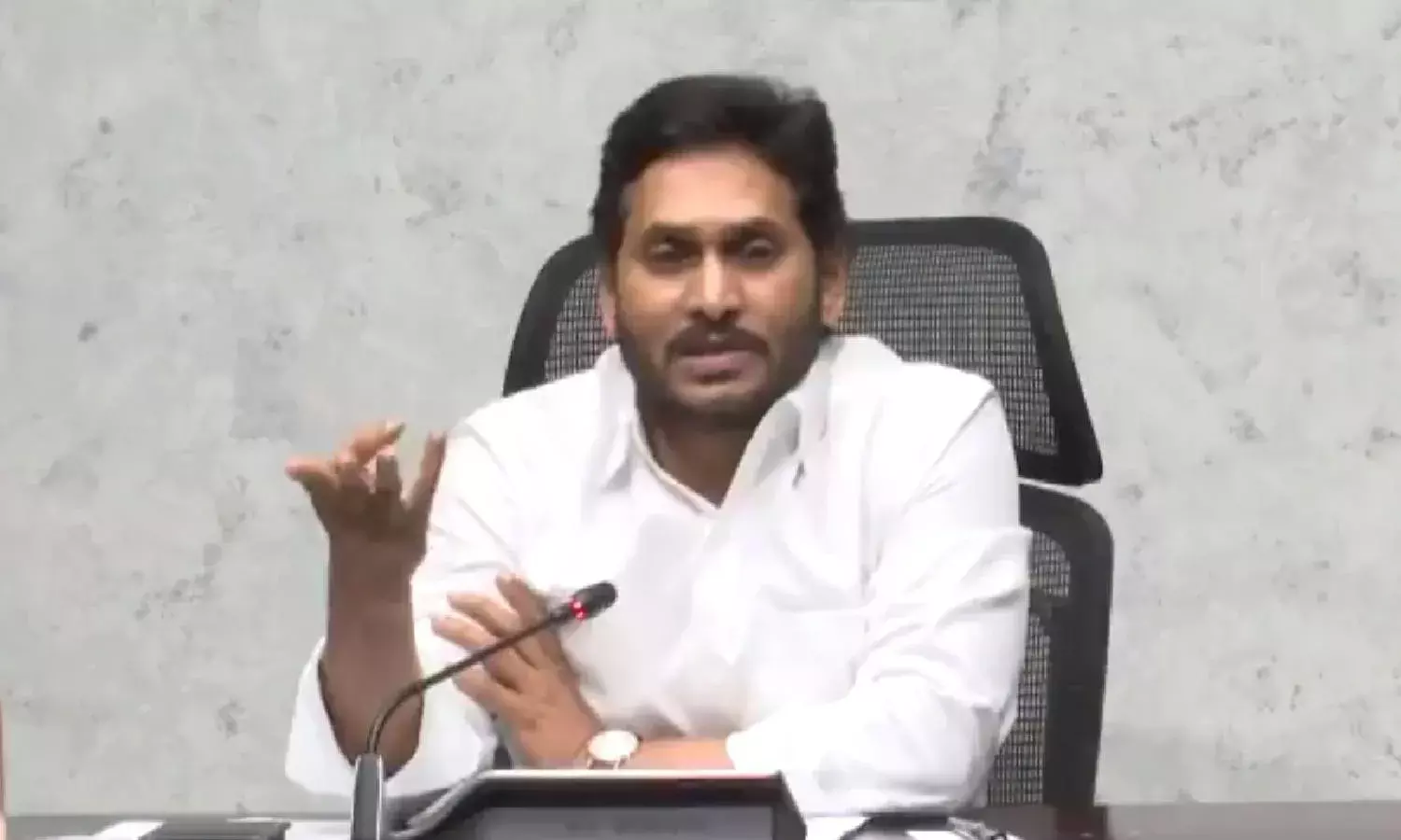 Foundation for 14 medical teaching colleges laid, Rs 16,000 crore to build AP health infra