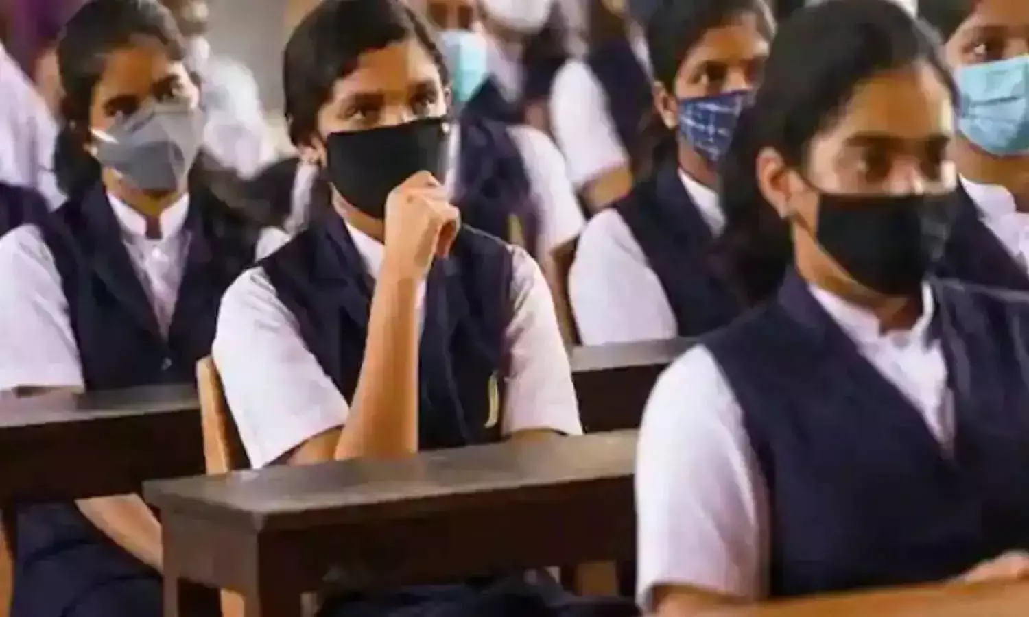 Centre cancels CBSE class XII board exams