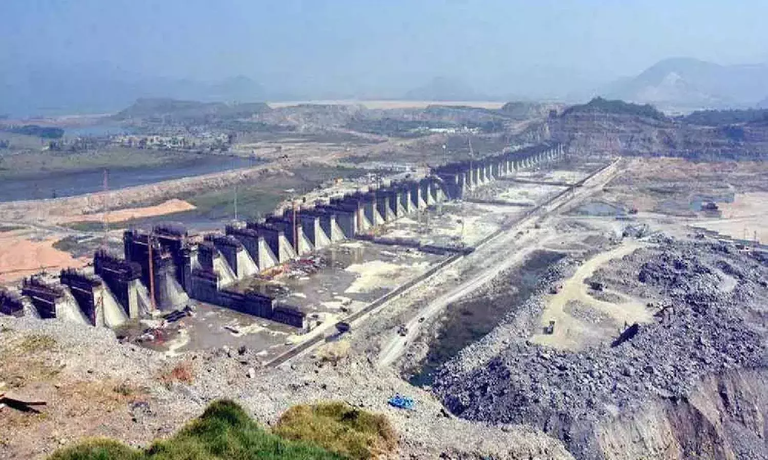 Polavaram works in progress despite pandemic: Anil Kumar Yadav