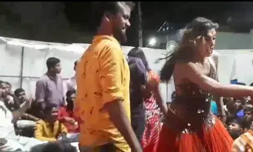 What lockdown norms?: Hyderabad brides father booked for mehendi ceremony