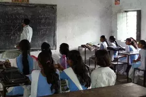TS private schools teachers continue to wait for Rs 2,000, free rice promised by state TS private schools teachers continue to wait for Rs 2,000, free rice promised by state