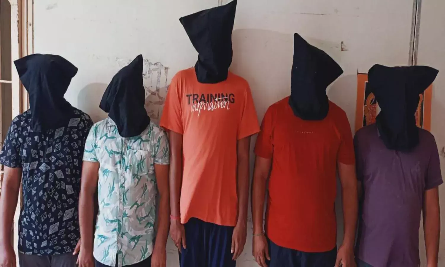 Cyberabad police bust illegal cricket betting racket, arrest 5