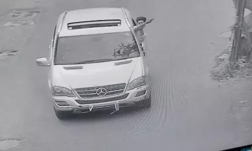 Shahalibanda hit-and-run case: Mercedes driver, accomplice  arrested  from Shamshabad