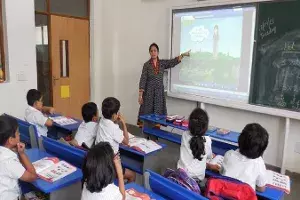 Dont increase fee, collect only monthly tuition fees: TS directs schools Dont increase fee, collect only monthly tuition fees: TS directs schools