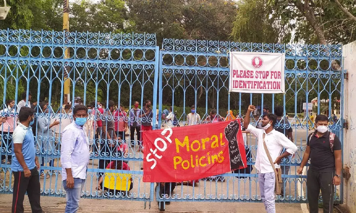 UoH students protest against moral policing on campus