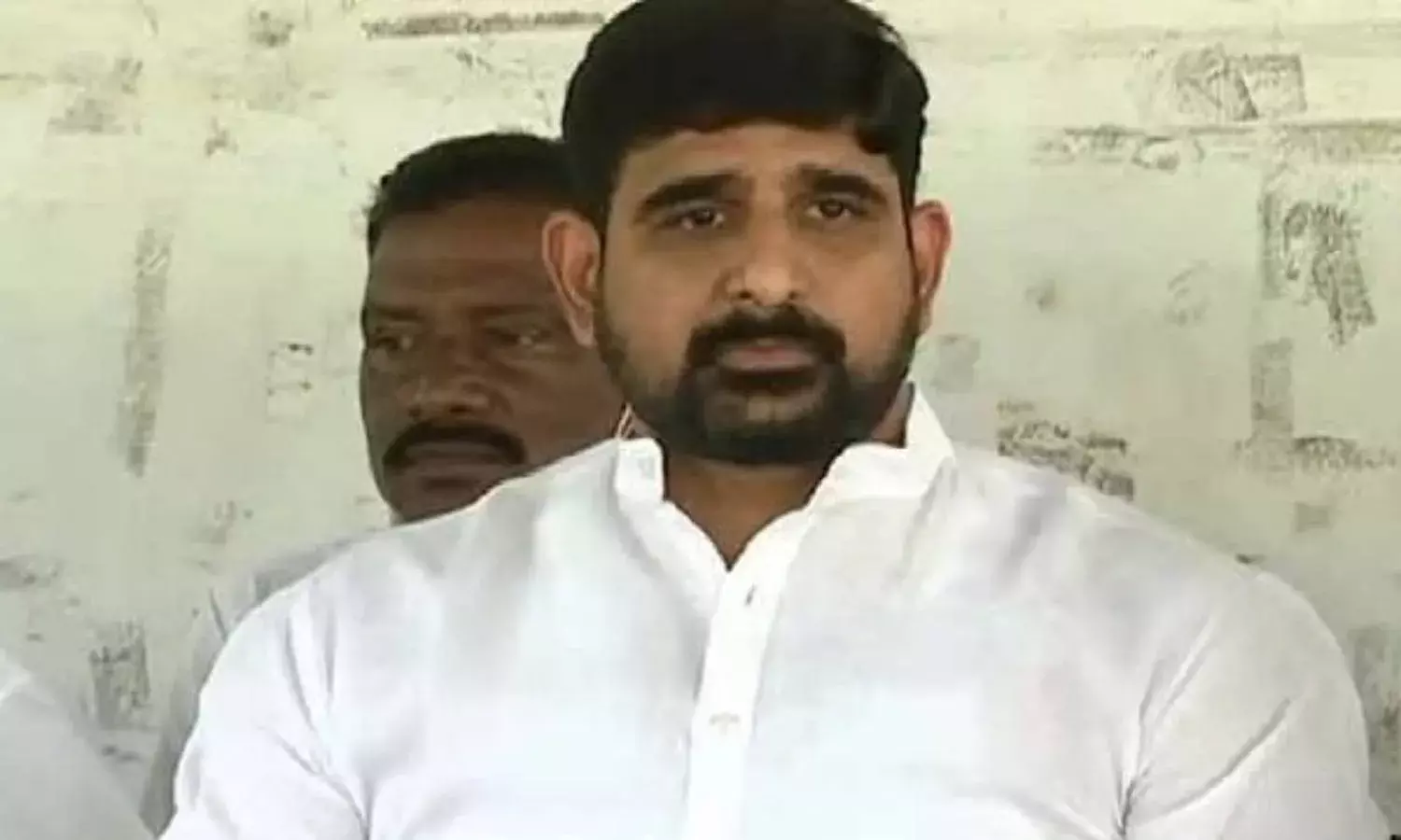 Amid controversy Congress leader P Kaushik Reddy to join TRS