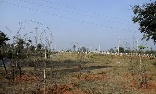 TS govt auctions 14.91 acres of land for Rs. 729.41 crore at Khanamet