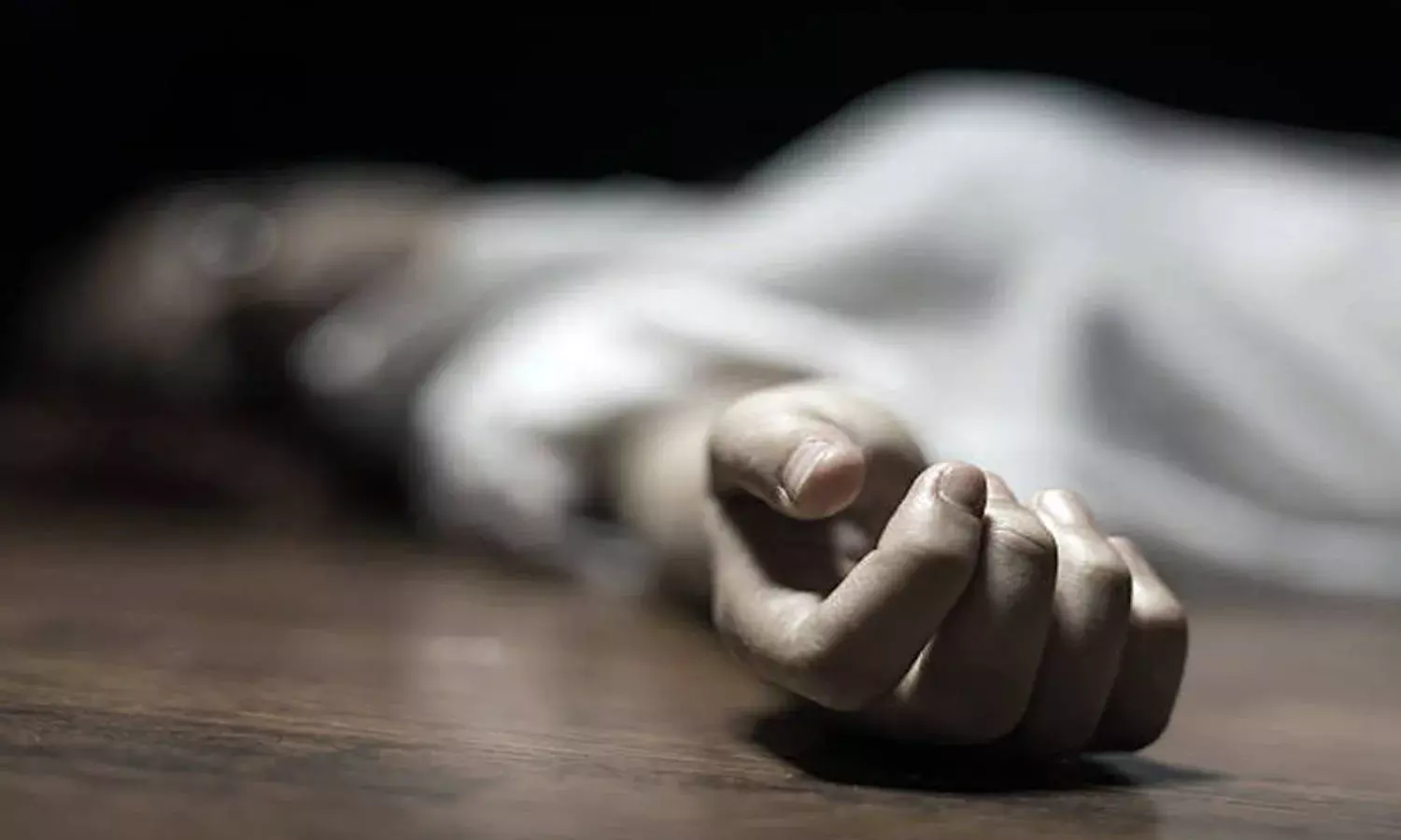 After heated argument with husband, woman poisons three children, kills self in Visakhapatnam