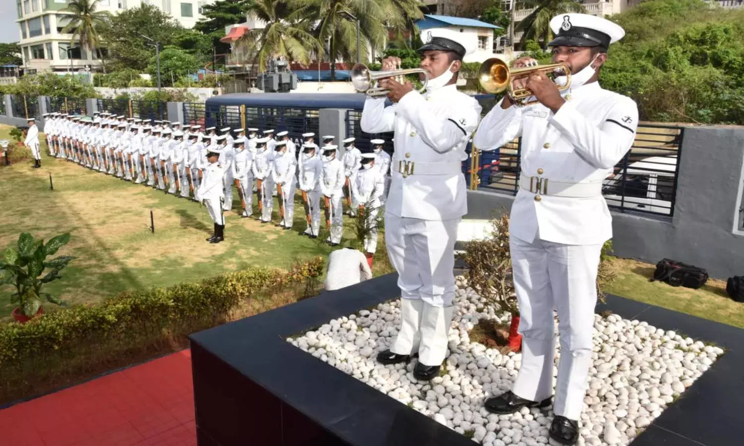 Eastern Naval Command pays homage to bravehearts on Kargil Vijay Diwas