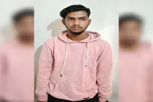 Cyber stalker caught for posting girls phone number on porn site Cyber stalker caught for posting girls phone number on porn site