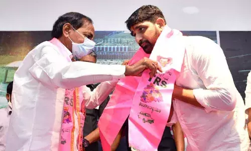 Huzurabad by-poll: Kaushik Reddy nominated as MLC, TRS may field fresh face