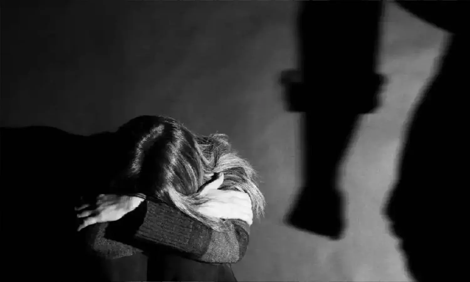 West Godavari shocker: Pastor allegedly rapes, impregnates minor; manhunt launched