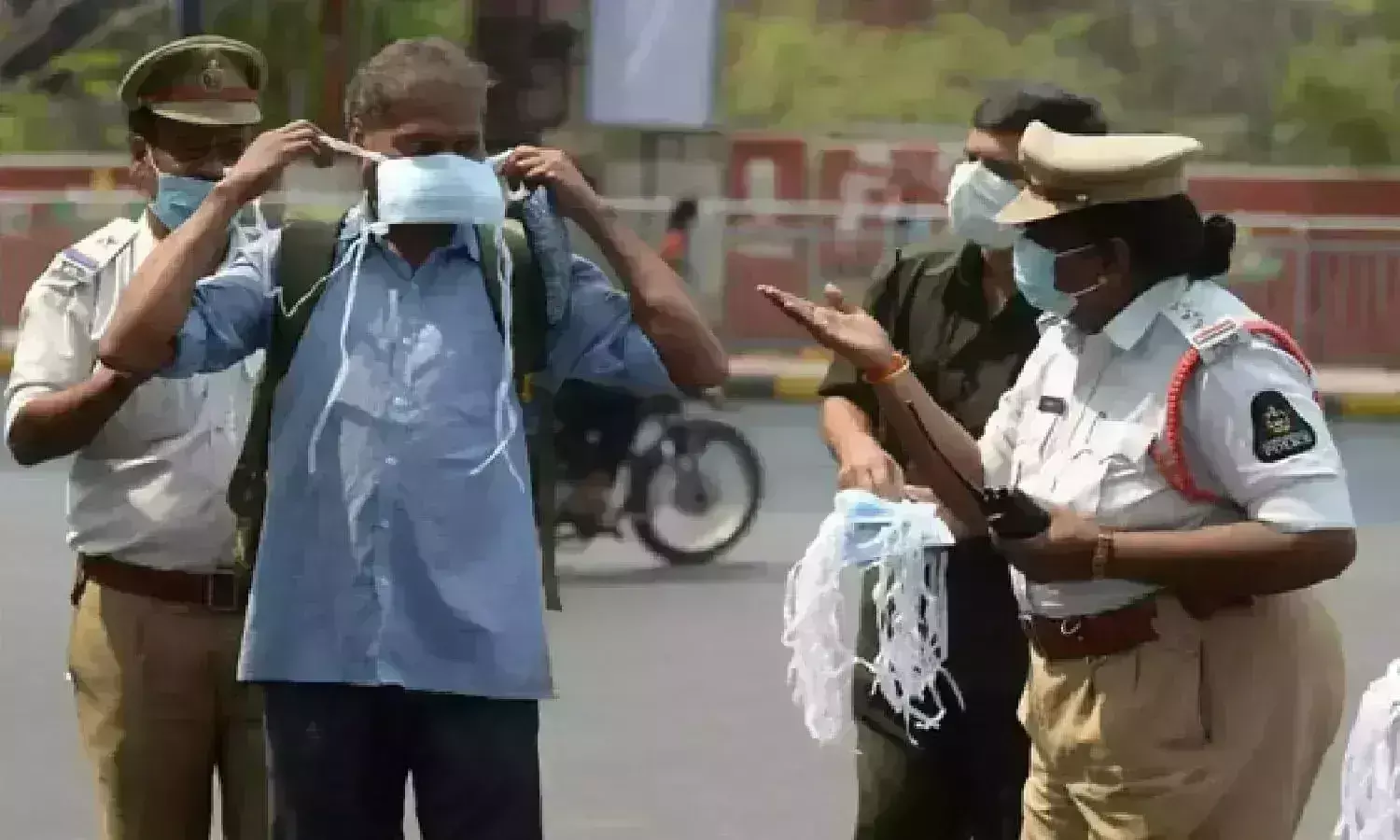 Mask rule violation: Telangana police register 2.14L cases, collect Rs 13 crore fine