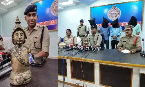 Vizianagaram cops bust gang who cheated man with promises of idol with magical powers