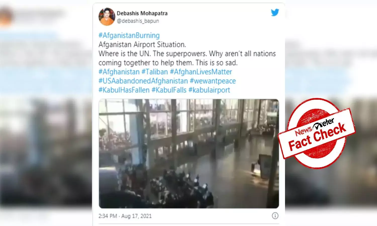 Fact Check: Video of crowd rushing to watch NFL game passed off as chaotic scene at Kabul airport