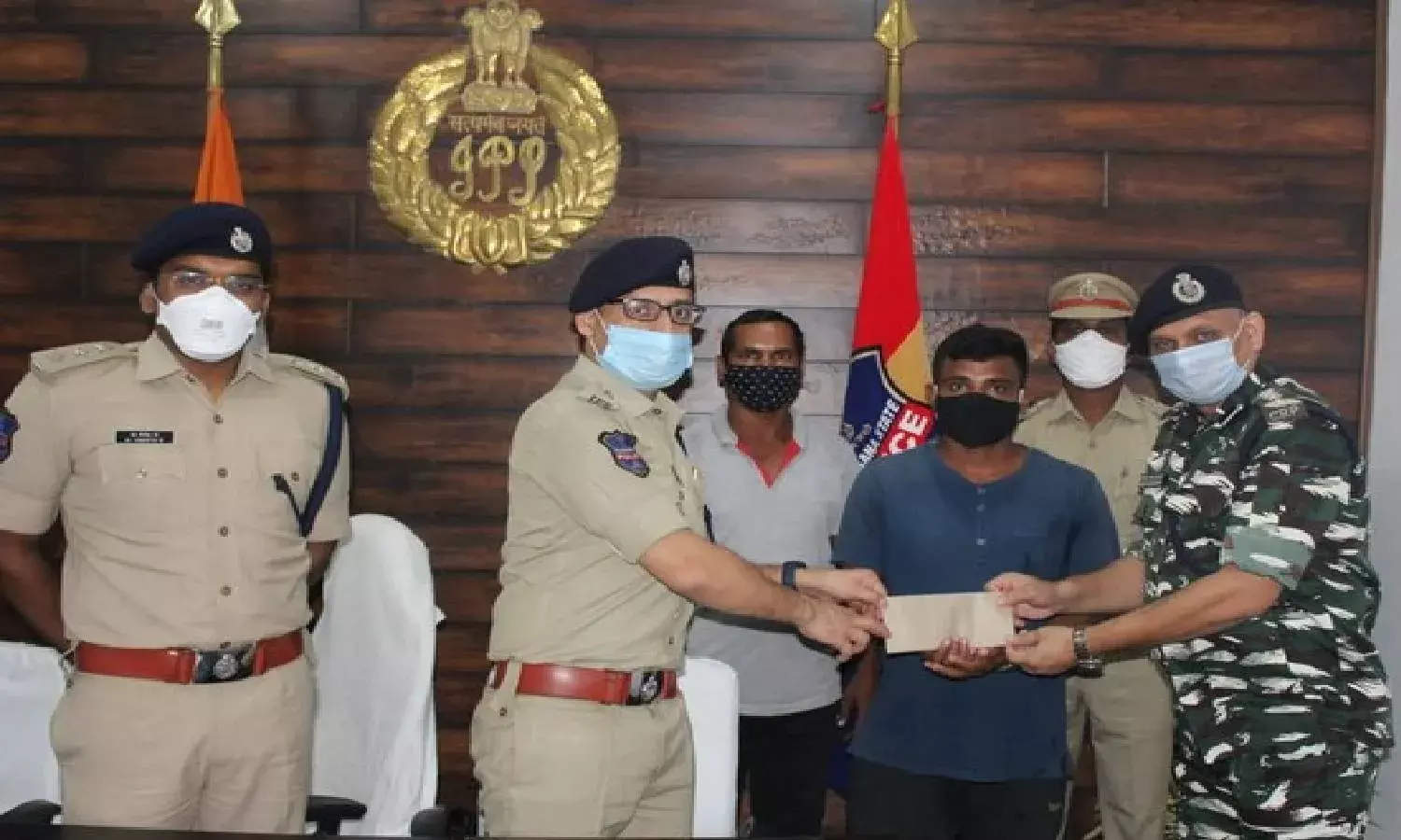 Two Maoists surrender before Bhadradri Kothagudem police